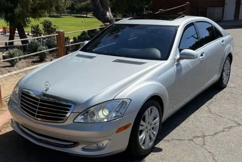 2009 Mercedes Benz S 550 photo 1