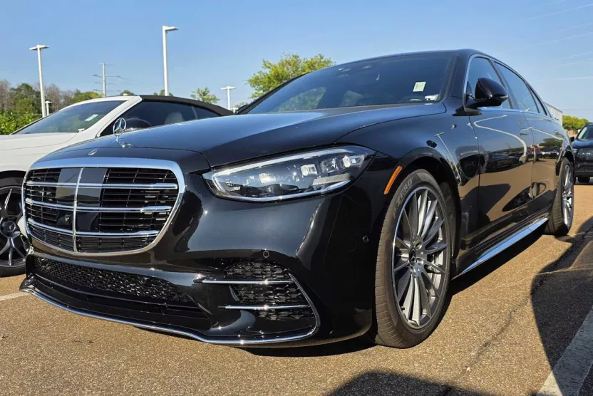 2026 Mercedes Benz S 580 4MATIC photo 1