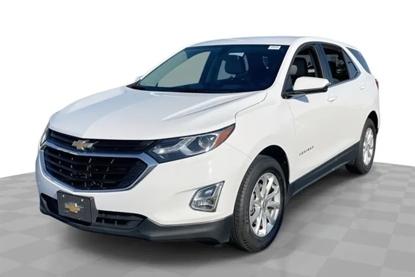 2018 Chevrolet Equinox LT photo 1