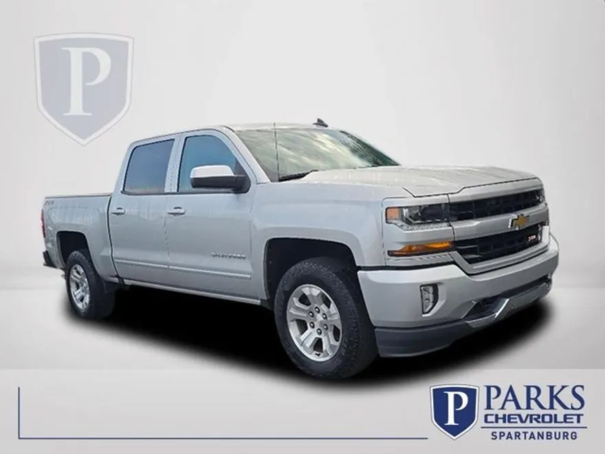 2017 Chevrolet Silverado 1500 LT photo 1