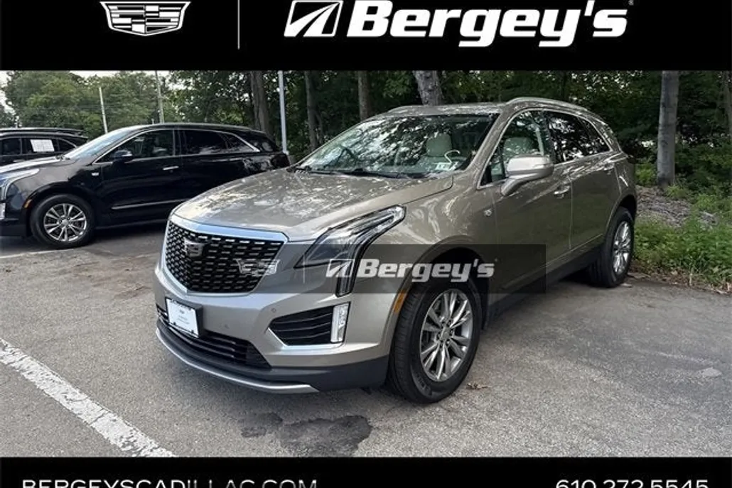 2022 Cadillac XT5 Premium Luxury photo 1