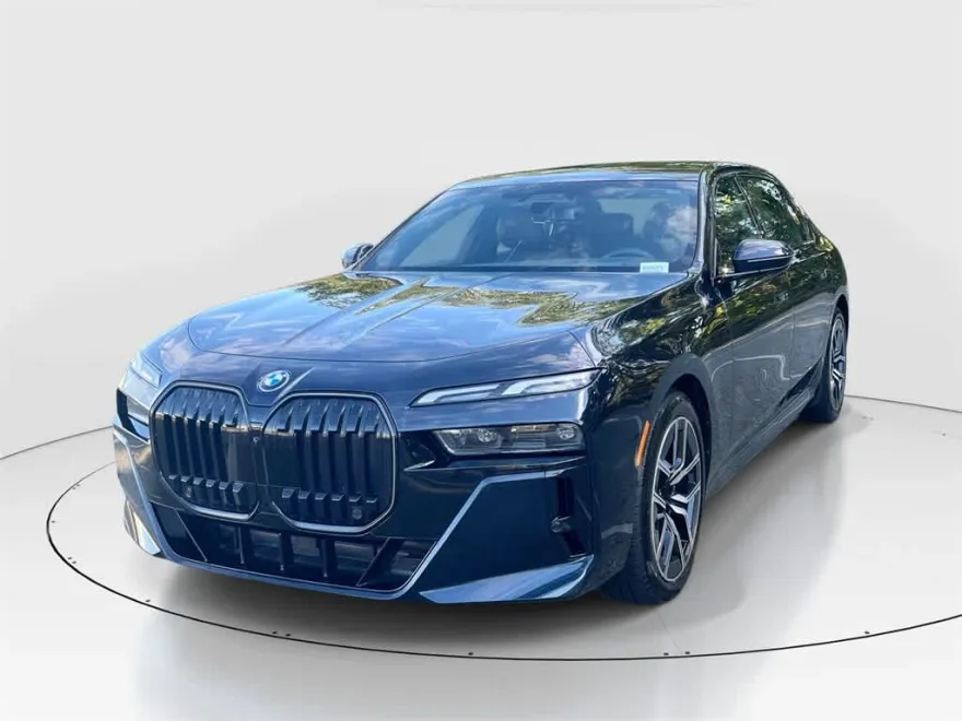2025 Bmw i7 xDrive60 photo 1