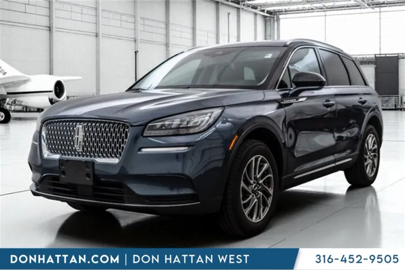 2022 Lincoln Corsair Standard photo 1