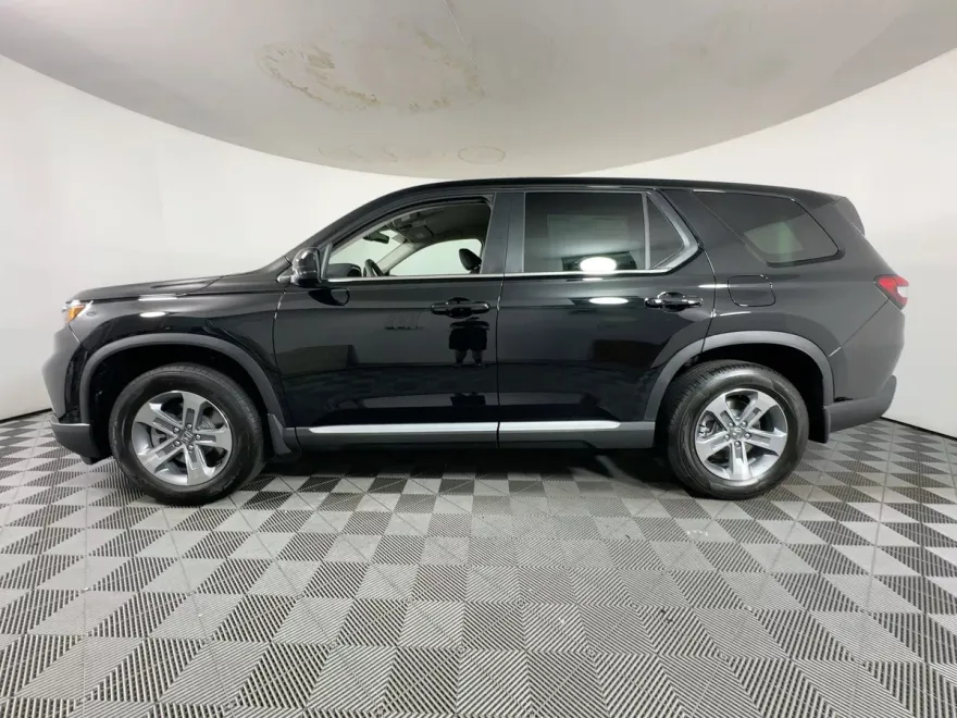2025 Honda Pilot EX-L photo 1