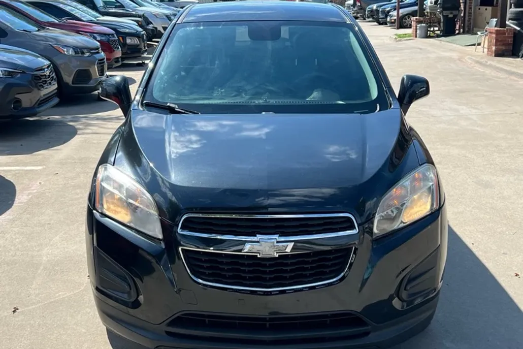 2015 Chevrolet Trax LS photo 1