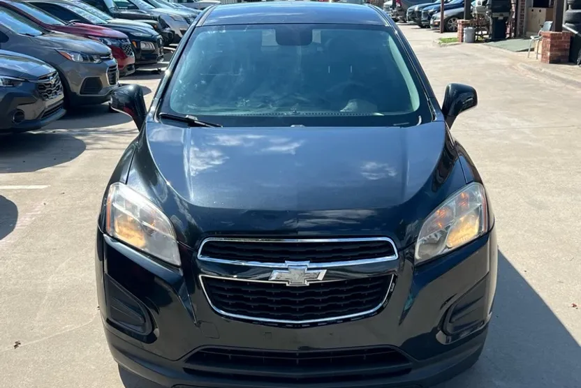 2015 Chevrolet Trax LS photo 1