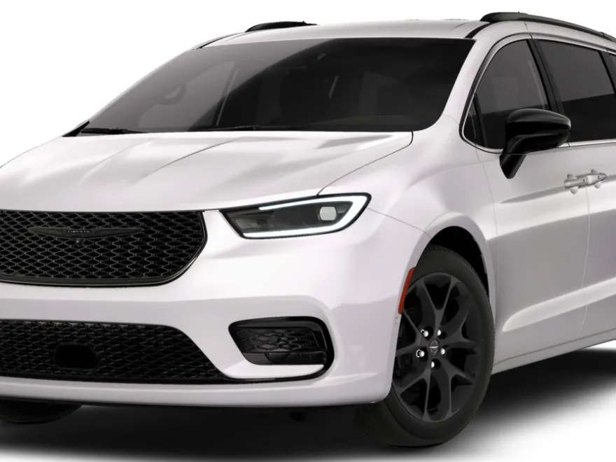 2026 Chrysler Pacifica photo 1
