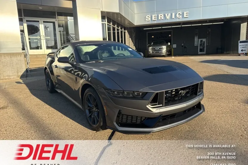 2025 Ford Mustang Dark Horse photo 1