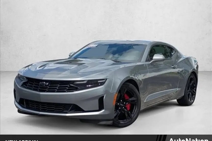 2023 Chevrolet Camaro LT1 photo 1