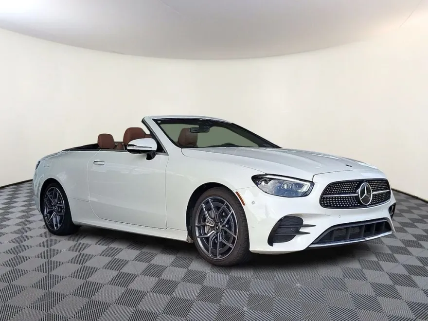 2023 Mercedes Benz E 450 4MATIC photo 1