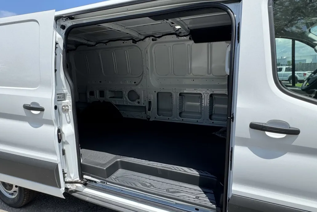 2025 Ford Transit Cargo Van photo 1