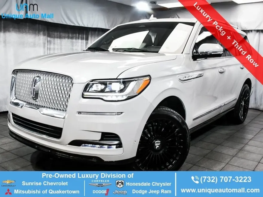 2023 Lincoln Navigator Reserve photo 1