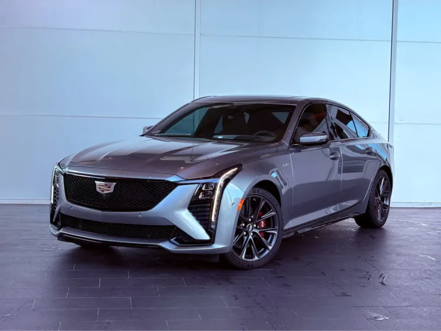 2026 Cadillac CT5 V photo 1