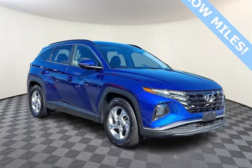 2022 Hyundai Tucson SEL photo 1