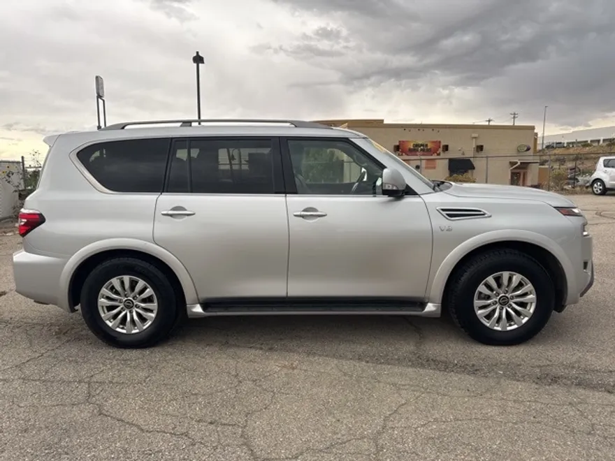 2021 Nissan Armada SV photo 1