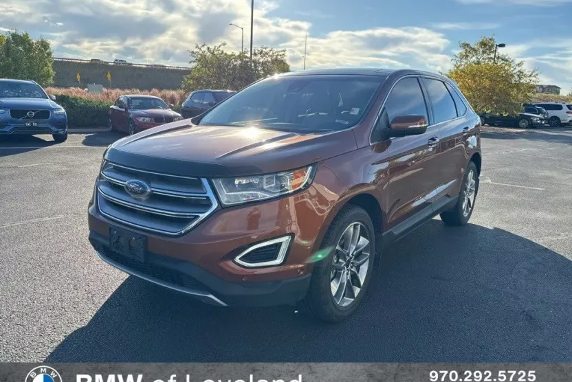 2017 Ford Edge Titanium photo 1