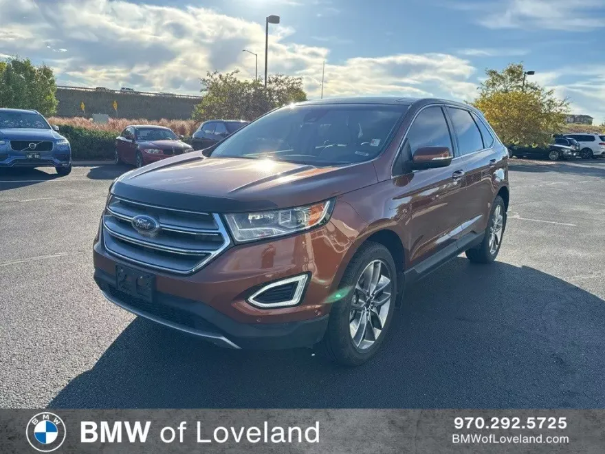 2017 Ford Edge Titanium photo 1