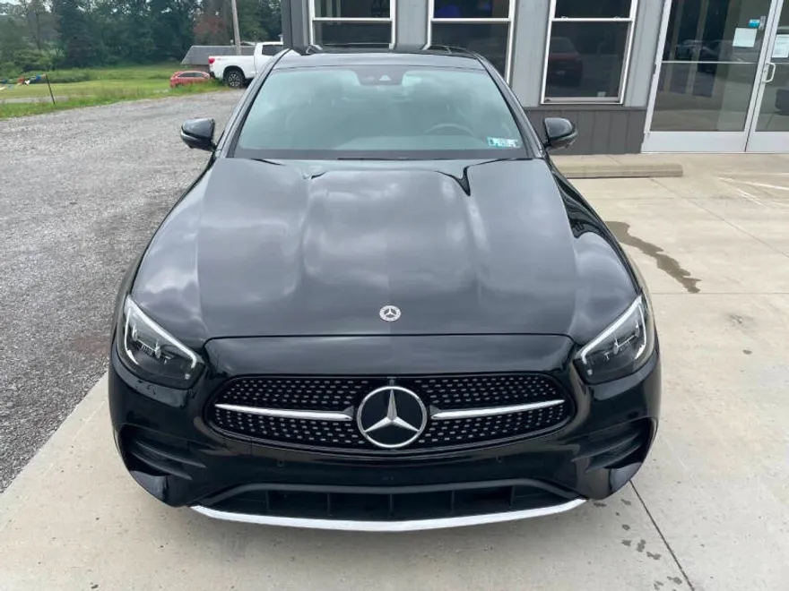 2023 Mercedes Benz E 350 4MATIC photo 1