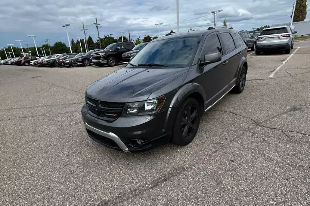 2019 Dodge Journey Crossroad photo 1