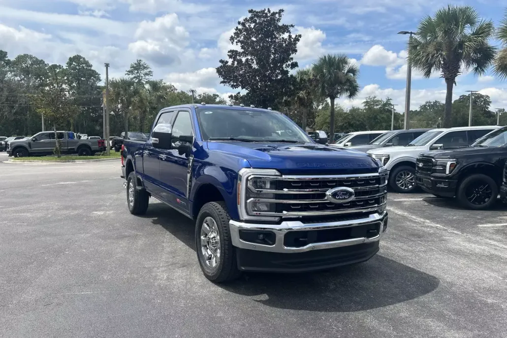 2026 Ford F-350 XLT photo 1