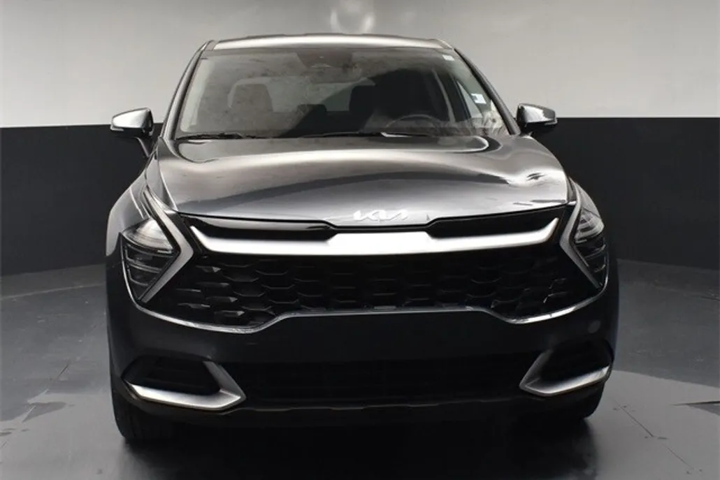 2025 Kia Sportage EX photo 1