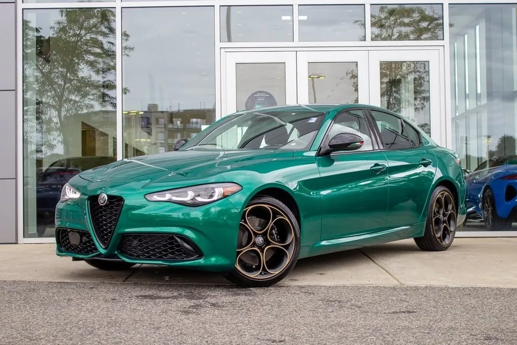 2025 Alfa Romeo Giulia SPRINT photo 1