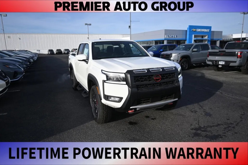 2025 Nissan Frontier Crew Cab PRO-4X photo 1
