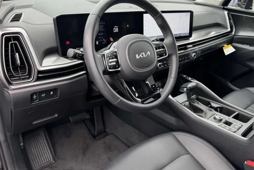 2025 Kia Sorento EX photo 1