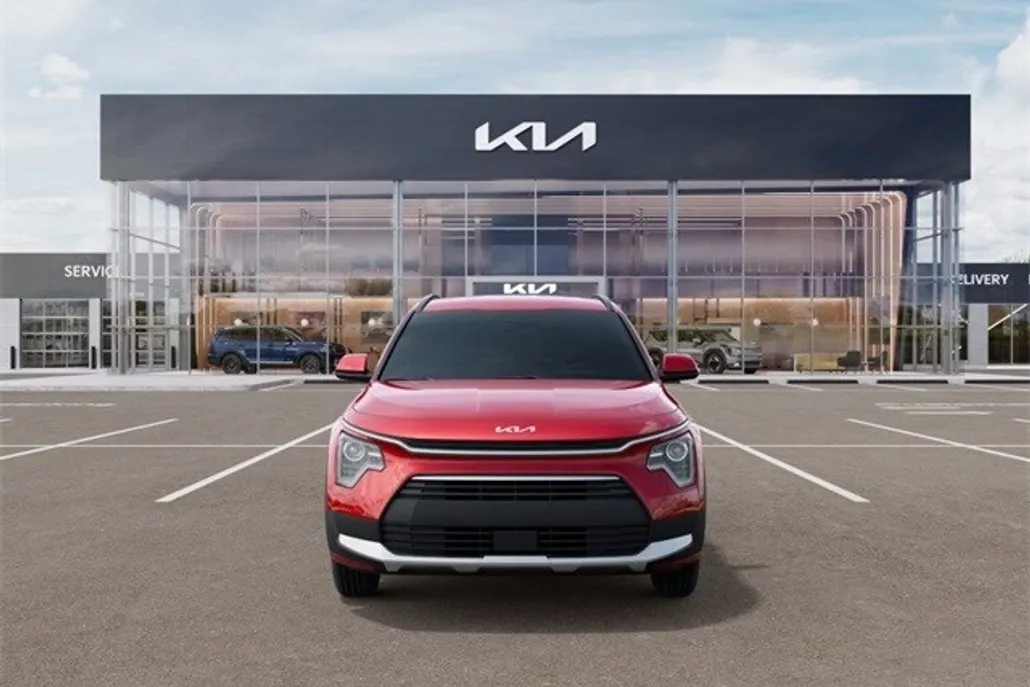 2025 Kia Niro EX photo 1
