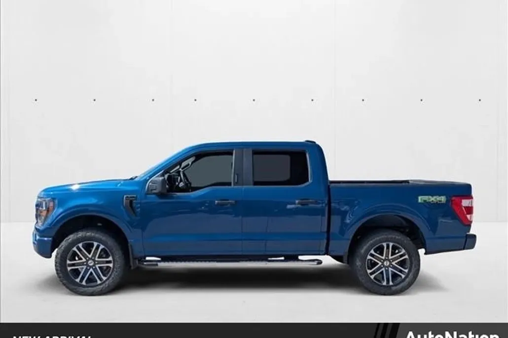 2023 Ford F-150 XL photo 1