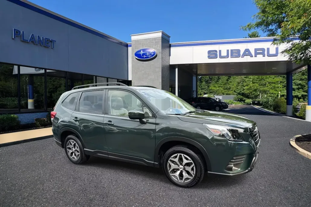 2023 Subaru Forester Premium photo 1
