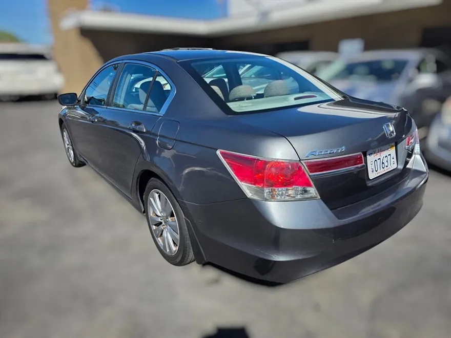 2012 Honda Accord EX photo 1
