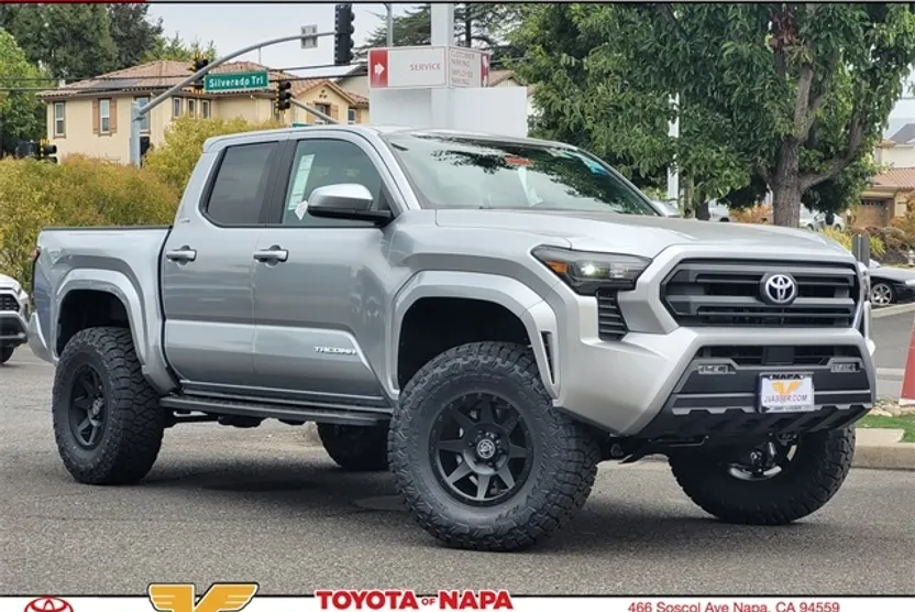 2025 Toyota Tacoma SR5 Double Cab photo 1