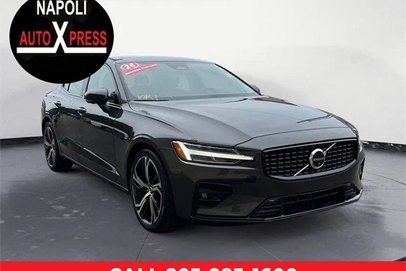 2024 Volvo S60 B5 Plus photo 1