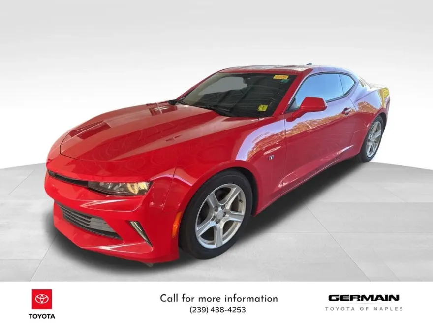 2017 Chevrolet Camaro 1LT photo 1