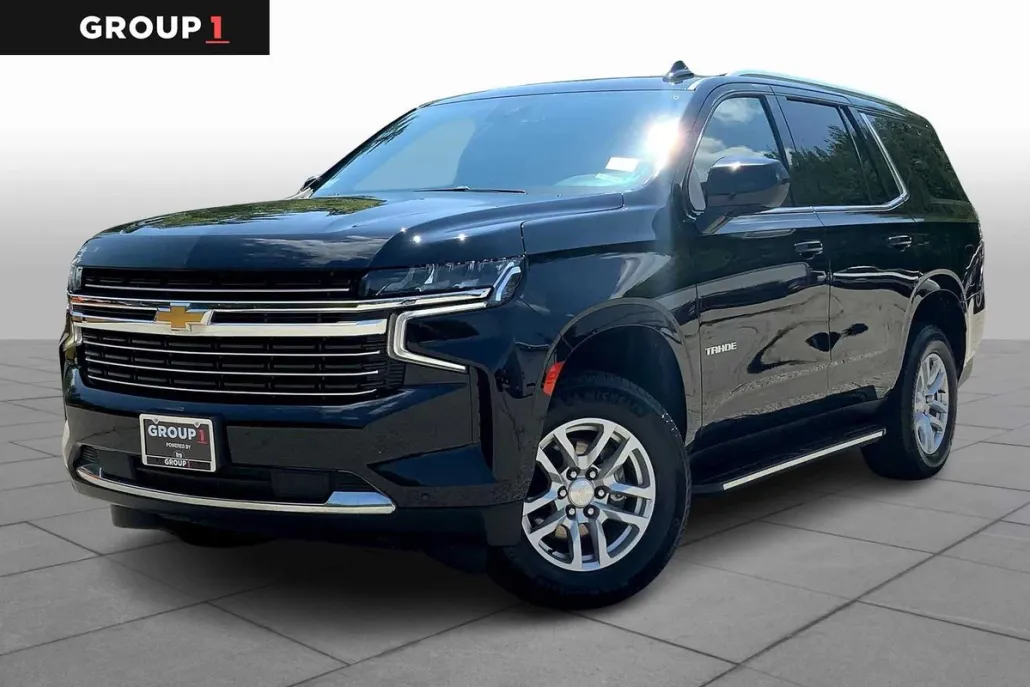2023 Chevrolet Tahoe LT photo 1