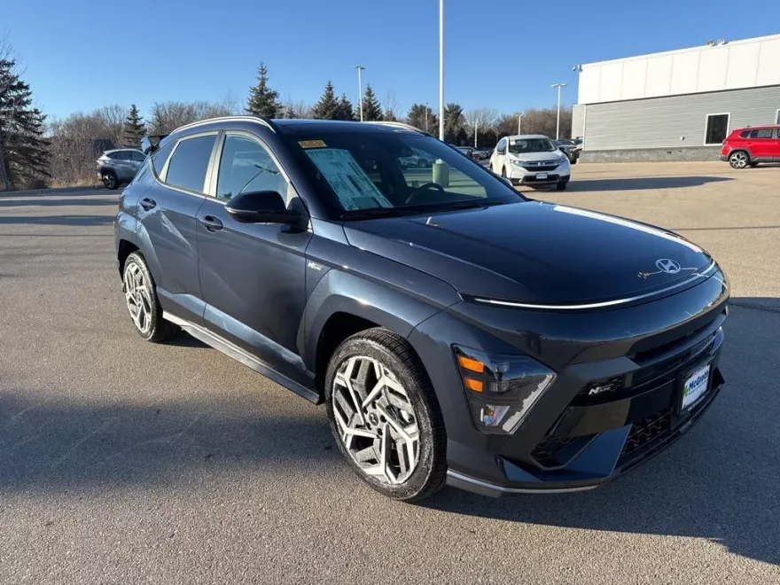 2024 Hyundai Kona N Line photo 1