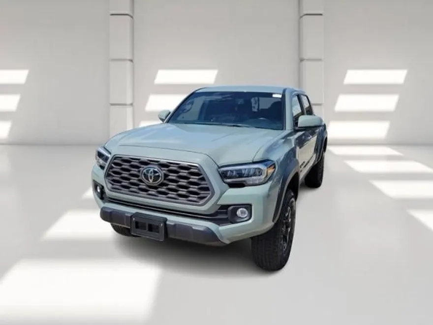 2023 Toyota Tacoma SR5 photo 1