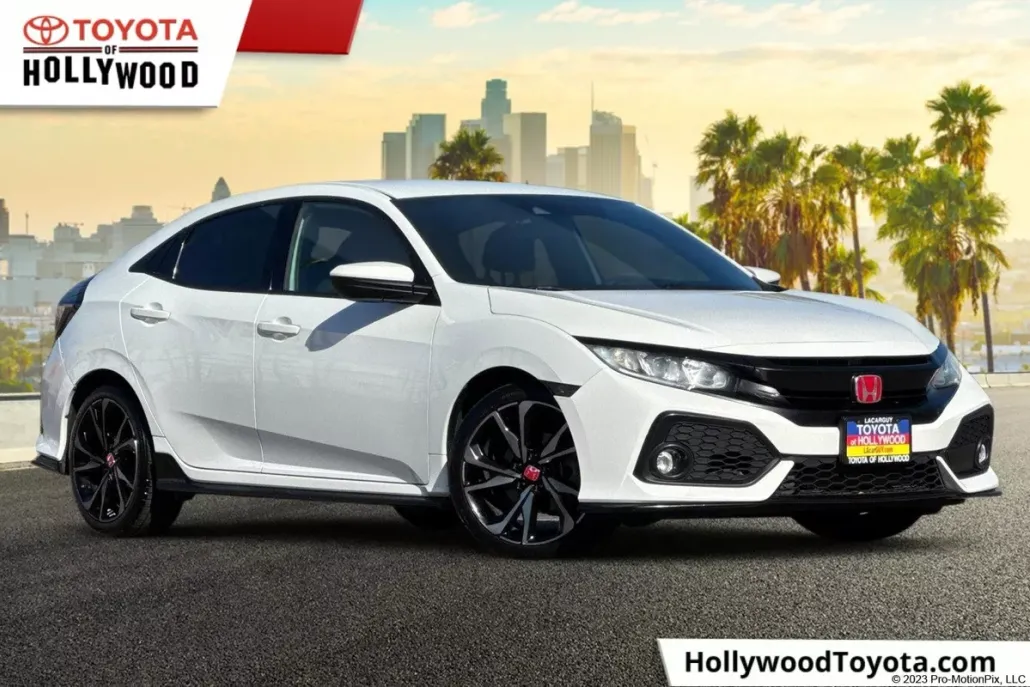 2019 Honda Civic Sport photo 1