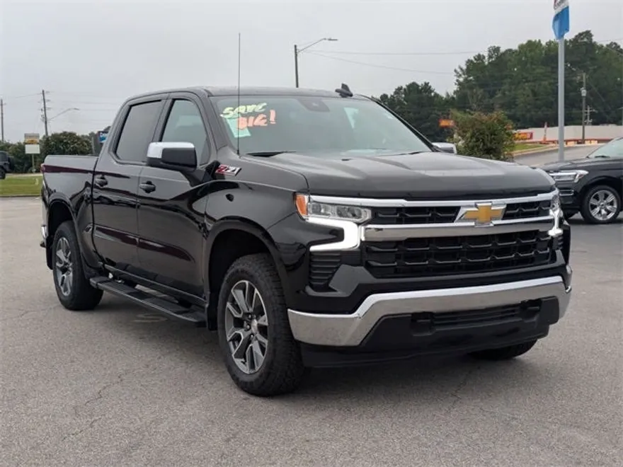 2025 Chevrolet Silverado 1500 LT1 photo 1