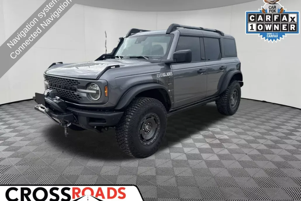 2024 Ford Bronco Everglades photo 1