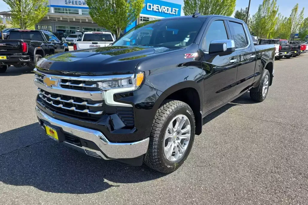 2025 Chevrolet Silverado 1500 LTZ photo 1