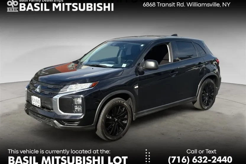 2024 Mitsubishi Outlander Sport LE photo 1
