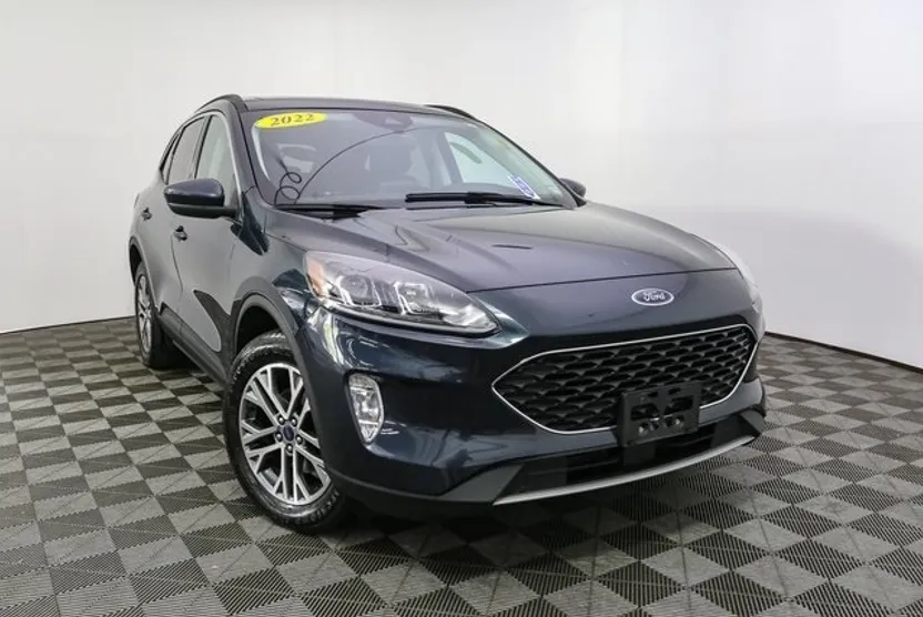 2022 Ford Escape SEL photo 1