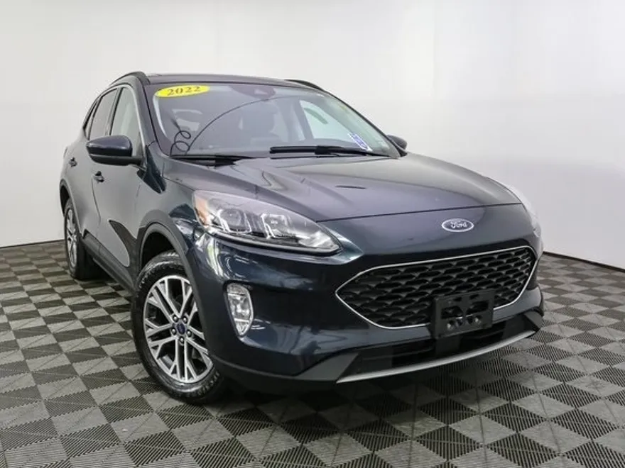 2022 Ford Escape SEL photo 1