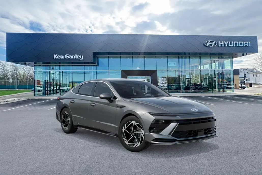 2026 Hyundai Sonata SEL Sport photo 1