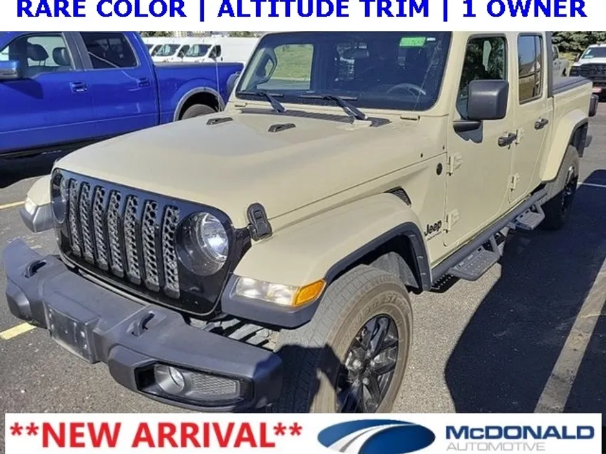 2022 Jeep Gladiator Altitude photo 1