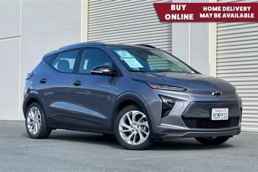 2022 Chevrolet Bolt EUV photo 1