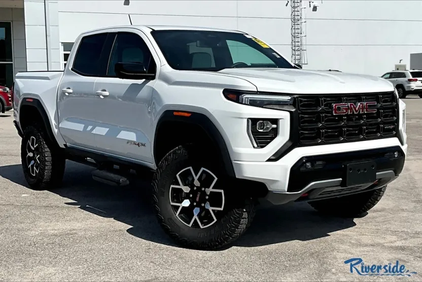 2023 Gmc Canyon AT4X photo 1