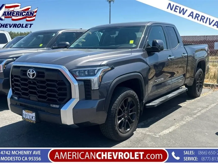 2022 Toyota Tundra Limited photo 1